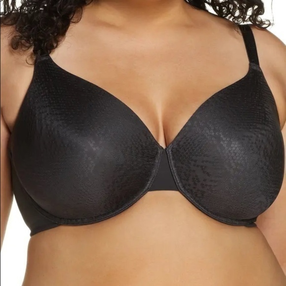 Conform Underwire Full Fit Contour Bra
NATORI